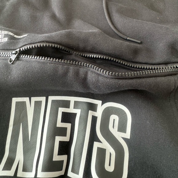 Jordan, Black Brooklyn nets , hoodie men’s medium - Picture 6 of 7